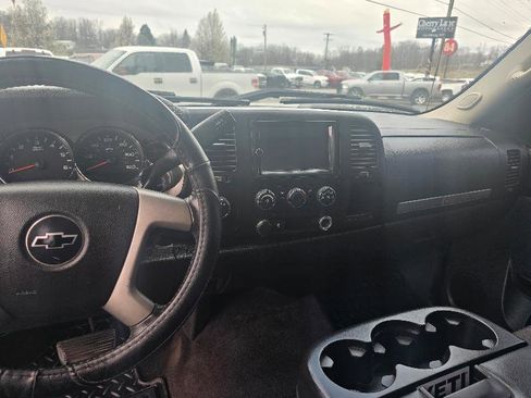 Used 2013 Chevrolet Silverado 1500 LT image 6
