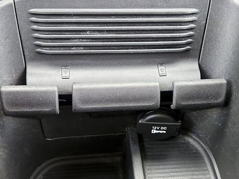 Used 2022 RAM 1500 Classic SLT w/ Trailer & Traction Group image 27