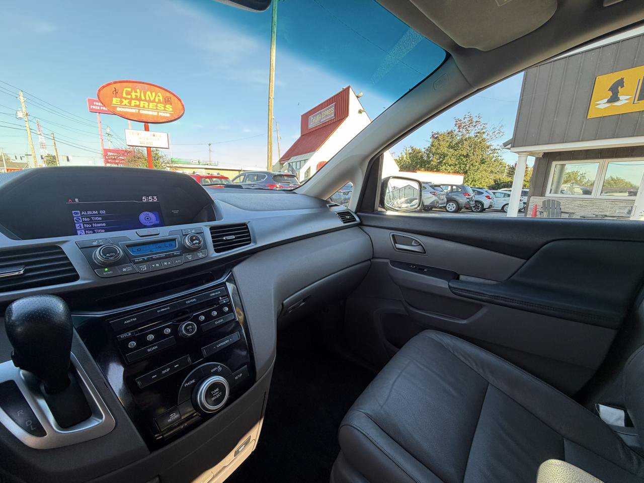 Used 2012 Honda Odyssey EX-L image 25
