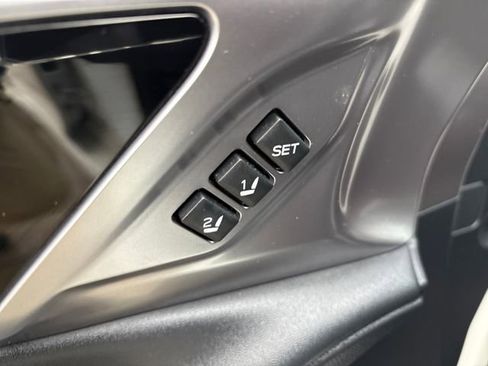 Used 2024 Subaru Legacy Limited image 14