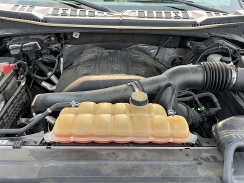 Used 2015 Ford F150 Lariat w/ Equipment Group 501A Mid AWD/4WD image 14