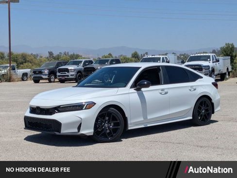 Used 2025 Honda Civic Sport image 1