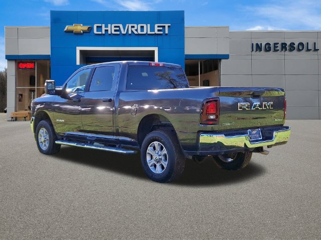 Used 2025 RAM 2500 Big Horn AWD/4WD image 25