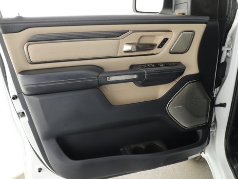 Used 2019 RAM 1500 Limited AWD/4WD image 7