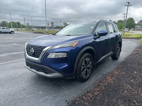 Used 2021 Nissan Rogue SV w/ Premium Package FWD image 4