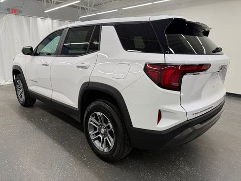Used 2025 GMC Terrain Elevation AWD/4WD image 3