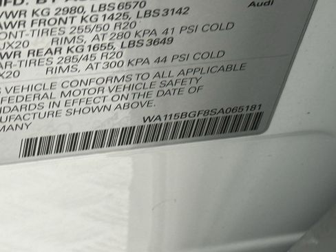 New 2025 Audi SQ6 e-tron Premium image 22