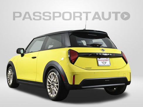 Certified 2025 MINI Cooper S image 6