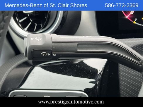 Used 2025 Mercedes-Benz CLA 250 4MATIC image 33