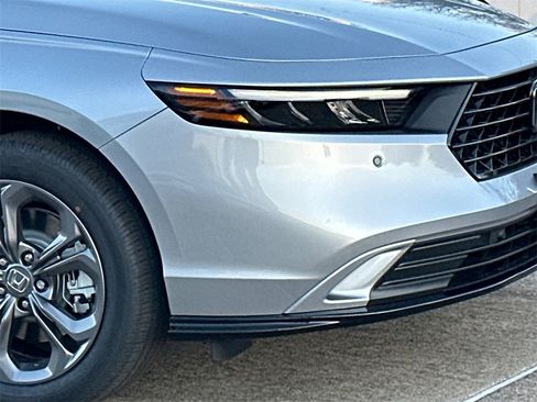 New 2025 Honda Accord EX-L image 4