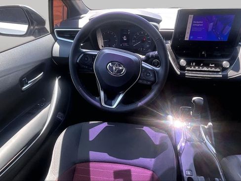 Used 2023 Toyota Corolla SE FWD image 6