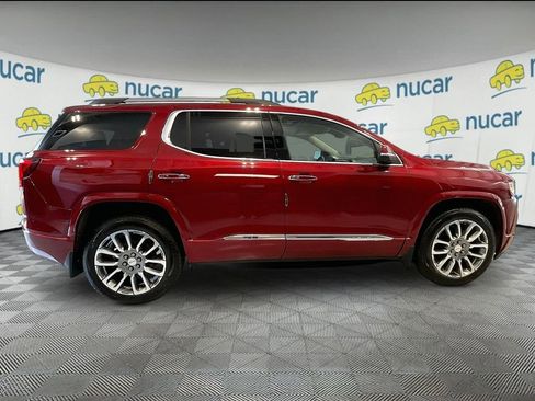Used 2023 GMC Acadia Denali w/ Denali Ultimate Package image 9