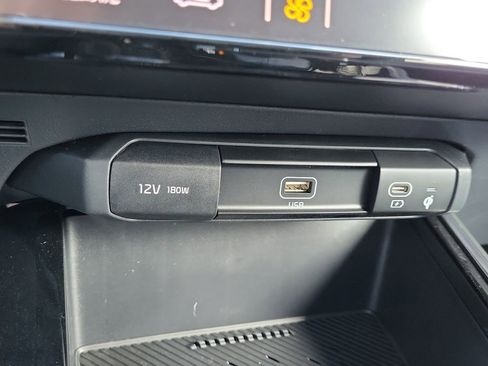 New 2026 Kia Niro EX w/ EX Premium Package FWD image 23
