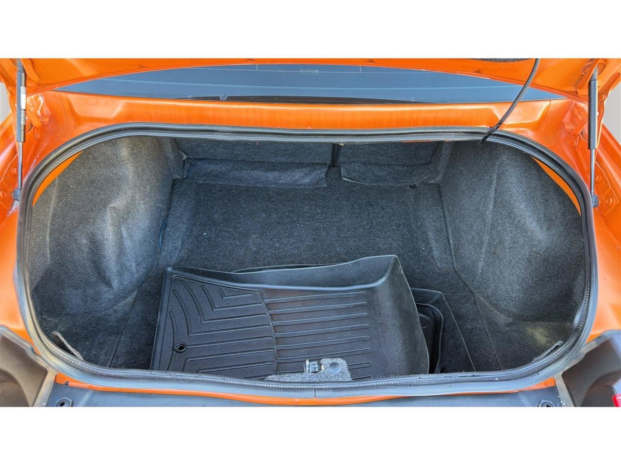 Used 2012 Dodge Challenger R/T RWD image 32