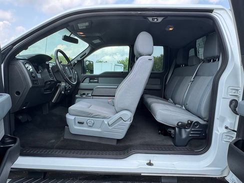 Used 2013 Ford F150 XLT w/ Luxury Equipment Group RWD image 18