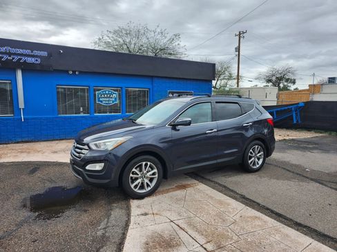 Used 2016 Hyundai Santa Fe Sport 2.0T FWD image 2