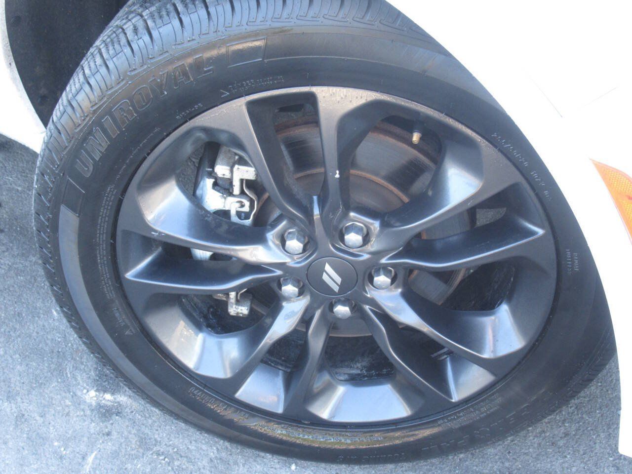 Used 2024 Dodge Durango R/T AWD/4WD image 4