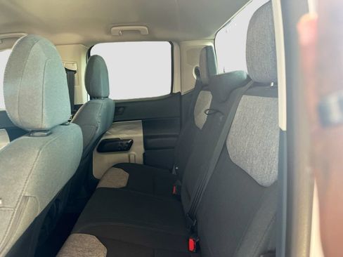 Used 2025 Ford Maverick XLT FWD image 22