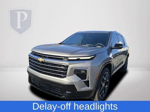New 2026 Chevrolet Traverse High Country image 11
