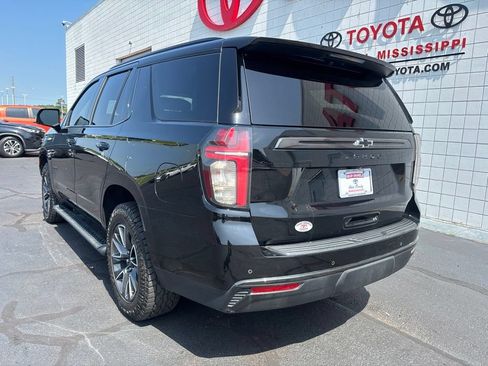 Used 2021 Chevrolet Tahoe Z71 w/ Z71 Off-Road Package AWD/4WD image 4
