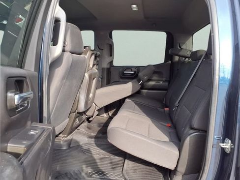 Used 2020 Chevrolet Silverado 1500 Custom Trail Boss w/ Custom Convenience Package AWD/4WD image 15