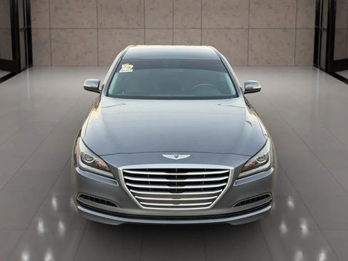 Used 2016 Hyundai Genesis 3.8 image 5