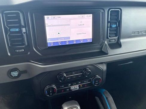 Used 2022 Ford Bronco Black Diamond AWD/4WD image 10