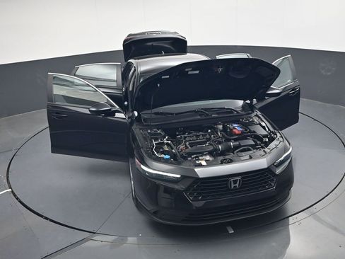 Used 2023 Honda Accord LX image 36
