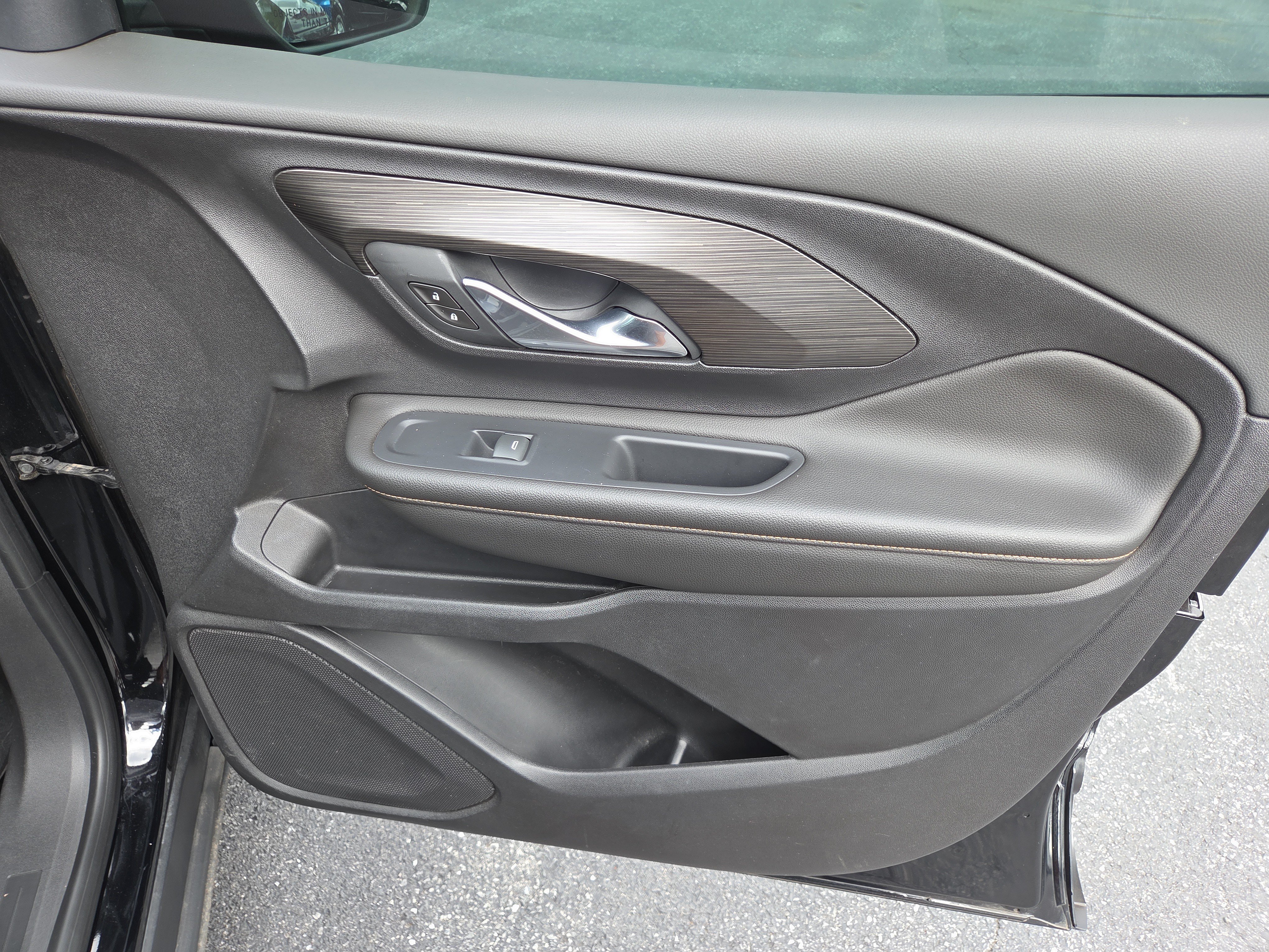 Used 2020 GMC Terrain SLT w/ Elevation Edition FWD image 18