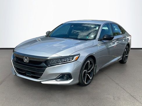 Used 2022 Honda Accord Sport image 3