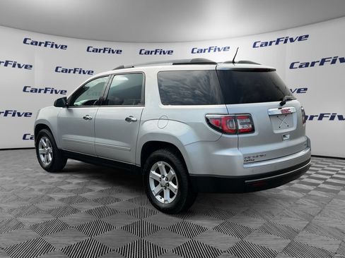 Used 2016 GMC Acadia SLE AWD/4WD image 3