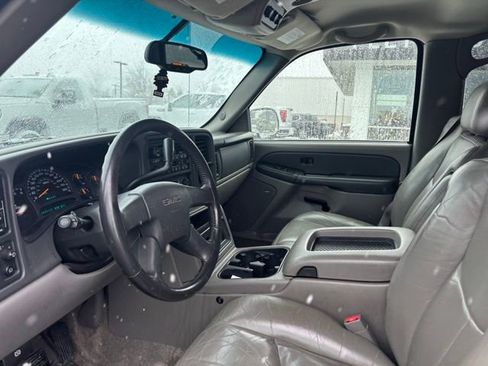 Used 2003 GMC Yukon SLT w/ 1SC Preferred Equipment Group image 10