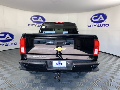 Used 2017 Chevrolet Silverado 1500 LTZ Z71 w/ LTZ Plus Package AWD/4WD image 4