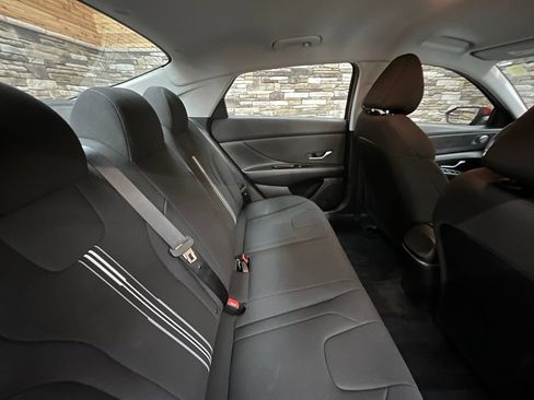 Used 2023 Hyundai Elantra SEL w/ Convenience Package FWD image 50
