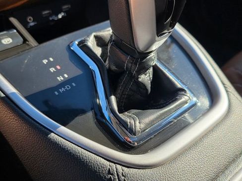 Used 2021 Subaru Outback Touring XT image 33