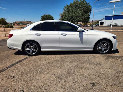 Used 2019 Mercedes-Benz E 300 w/ Premium 1 Package image 12