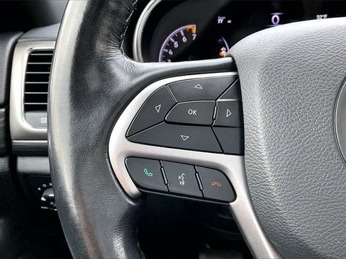 Used 2020 Jeep Grand Cherokee Altitude image 10