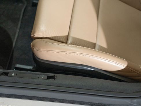 Certified 2022 Porsche 911 Carrera 4S AWD/4WD image 13
