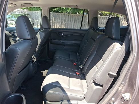 Used 2020 Honda Pilot EX-L image 11