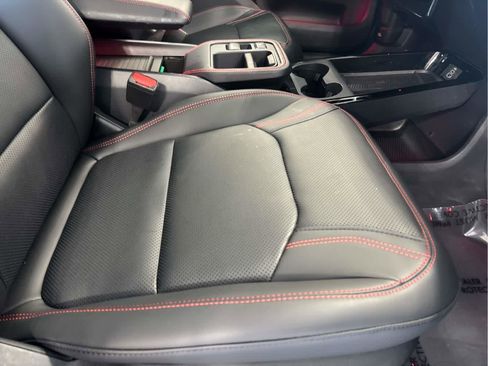 Used 2025 Ford Mustang Mach-E Premium w/ Sport Appearance Package AWD/4WD image 45
