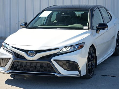 Used 2023 Toyota Camry XSE w/ Navigation Package image 45