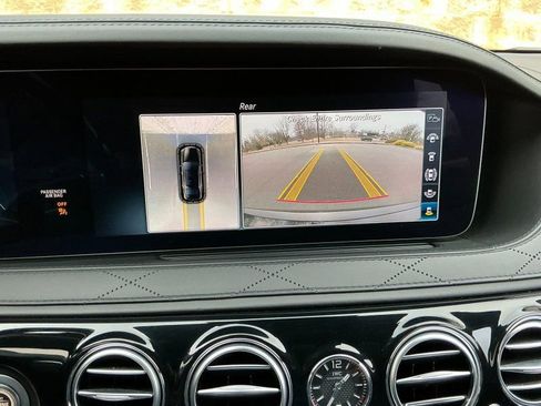 Used 2018 Mercedes-Benz Maybach S 560 4MATIC image 28