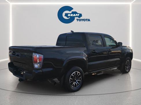 Used 2023 Toyota Tacoma TRD Sport w/ Black Out Package (TMS) image 5