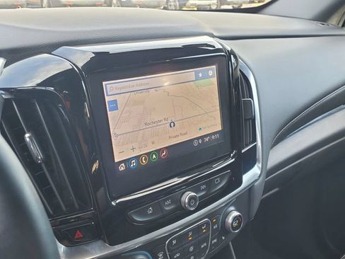 Certified 2023 Chevrolet Traverse RS w/ LPO, Floor Liner Package FWD image 32