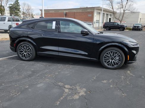 New 2026 Ford Mustang Mach-E Premium AWD/4WD image 19