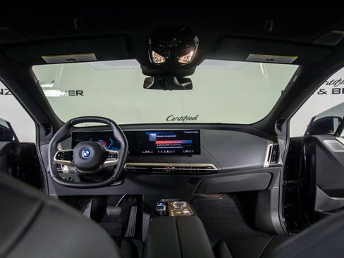 Used 2024 BMW iX M60 image 22