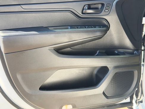 Used 2025 Honda Odyssey Sport-L image 23