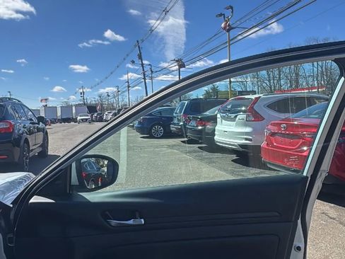 Used 2021 Nissan Altima 2.5 S w/ Driver Assist Package image 19