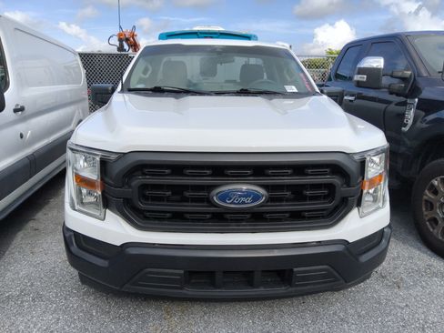Used 2021 Ford F150 XL w/ Trailer Tow Package RWD image 2
