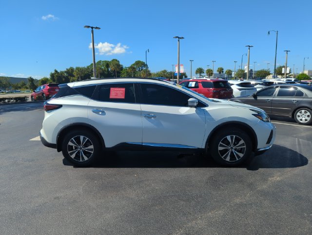 Certified 2024 Nissan Murano SV FWD image 3